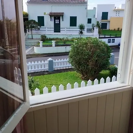 Sea U Lagoa (Azores)